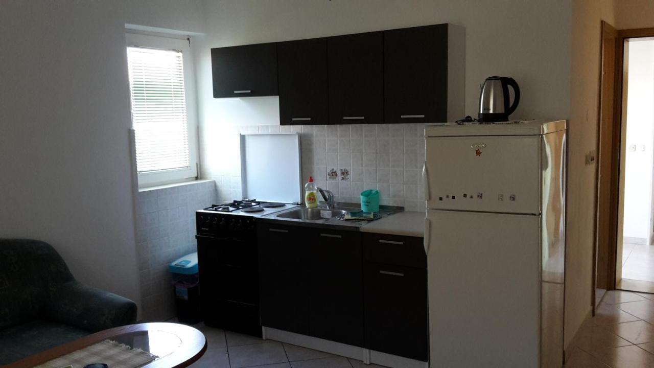 Apartments Mamic Pula Exterior photo