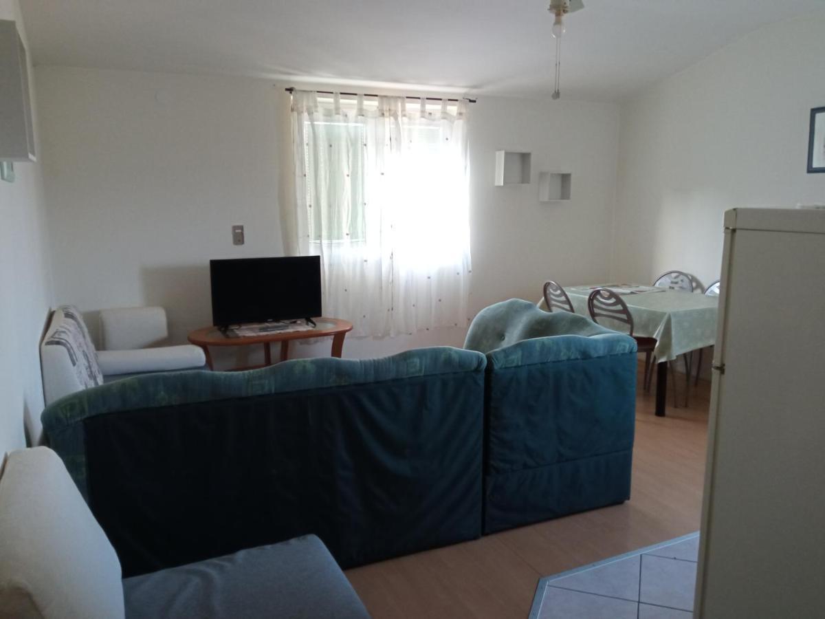 Apartments Mamic Pula Exterior photo